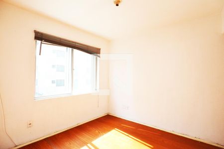 Sala de kitnet/studio para alugar com 1 quarto, 30m² em Cidade Baixa, Porto Alegre