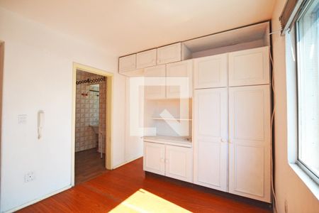 Sala de kitnet/studio para alugar com 1 quarto, 30m² em Cidade Baixa, Porto Alegre