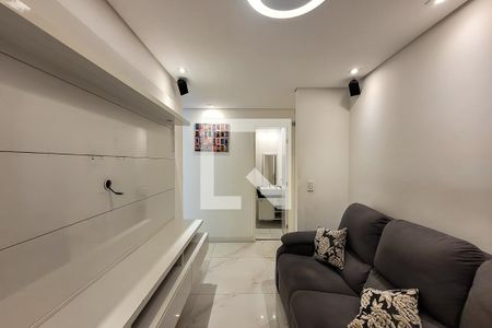 Sala de TV de apartamento para alugar com 2 quartos, 65m² em Vila Caraguatá, São Paulo