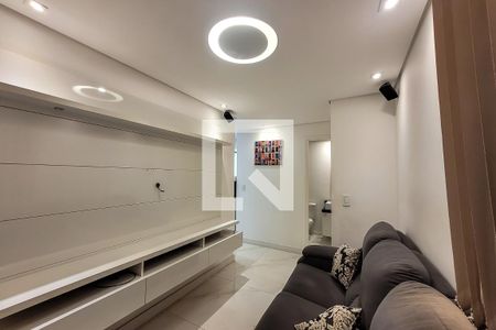 Sala de TV de apartamento para alugar com 2 quartos, 65m² em Vila Caraguatá, São Paulo