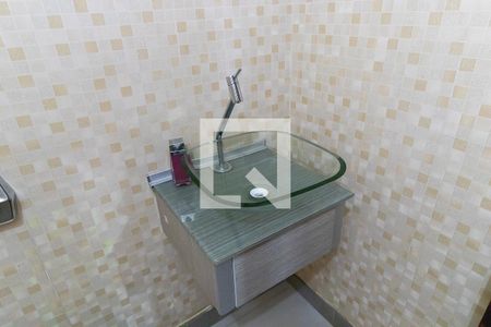 Lavabo do piso superior de casa à venda com 3 quartos, 230m² em Jardim Chapadão, Campinas