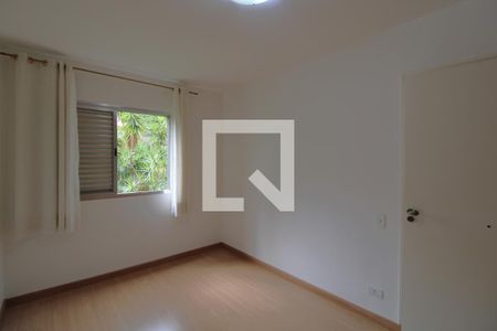 Quarto 1 de apartamento para alugar com 2 quartos, 66m² em Jardim Umuarama, São Paulo