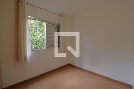 Quarto 2 de apartamento para alugar com 2 quartos, 66m² em Jardim Umuarama, São Paulo