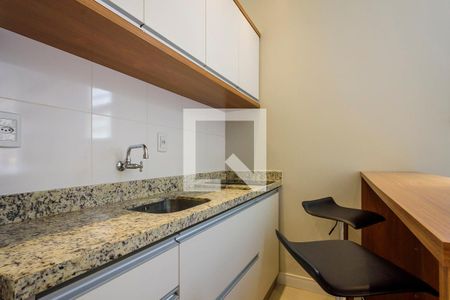 Cozinha de kitnet/studio à venda com 1 quarto, 22m² em Centro, Porto Alegre