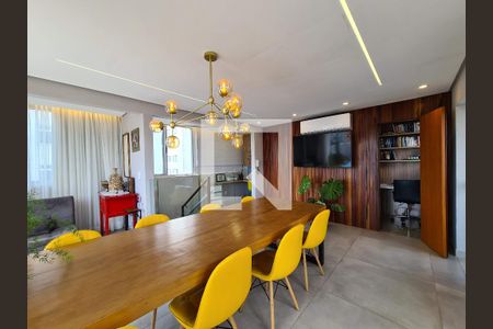 Sala de apartamento à venda com 3 quartos, 150m² em Cruzeiro, Belo Horizonte