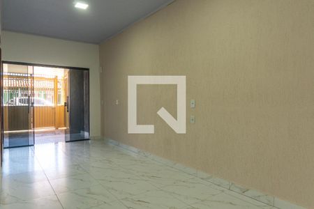 Casa para alugar com 126m², 3 quartos e 2 vagasSala