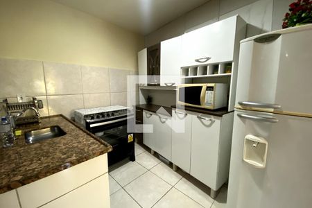 Cozinha de apartamento para alugar com 2 quartos, 54m² em Parque Centenario, Duque de Caxias