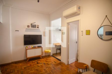 Sala de apartamento para alugar com 1 quarto, 40m² em Copacabana, Rio de Janeiro