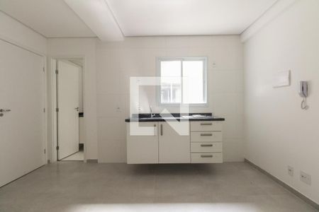 Studio/Quarto e Cozinha  de kitnet/studio para alugar com 1 quarto, 19m² em São Lucas, São Paulo