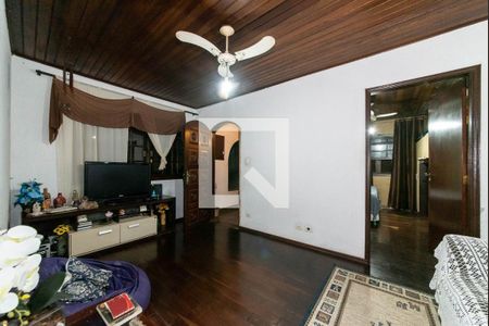 Sala de casa à venda com 3 quartos, 195m² em Vila Santo Estéfano, São Paulo