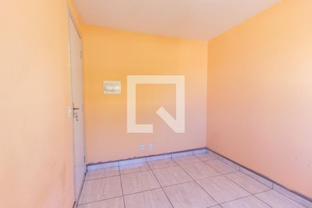 Quarto 1 de apartamento para alugar com 2 quartos, 48m² em Sítio Cercado, Curitiba