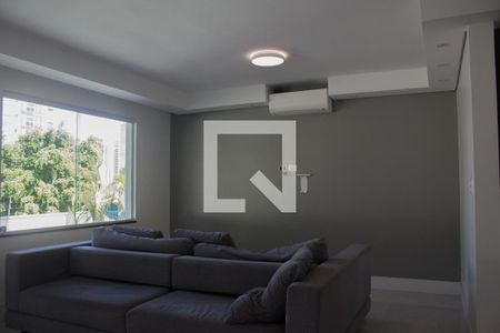 Sala de casa para alugar com 3 quartos, 200m² em Água Fria, São Paulo