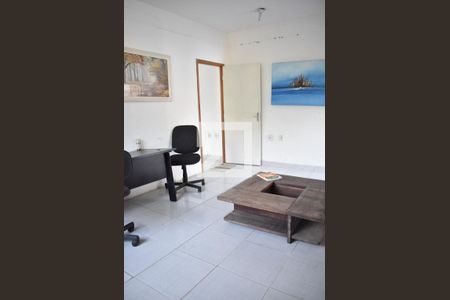Sala de casa para alugar com 2 quartos, 2500m² em Campo Grande, Rio de Janeiro