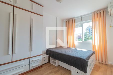 Quarto 2 - Suíte de apartamento à venda com 2 quartos, 70m² em Santana, Porto Alegre