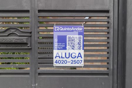 Casa para alugar com 180m², 2 quartos e 2 vagas Casa para alugar com 180m², 2 quartos e 2 vagasPlaquinha instalada - OPGG 131