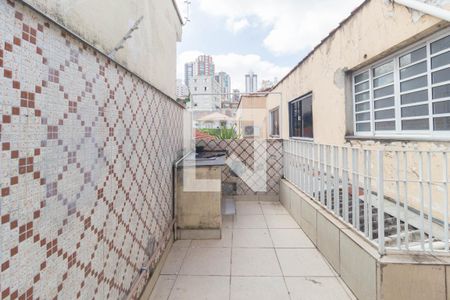 Casa para alugar com 180m², 2 quartos e 2 vagas Casa para alugar com 180m², 2 quartos e 2 vagasÁrea de Serviço