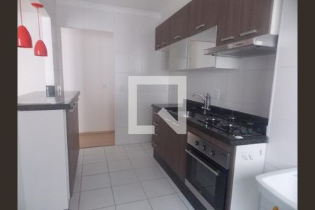 Cozinha de apartamento para alugar com 2 quartos, 58m² em Jardim Flor da Montanha, Guarulhos