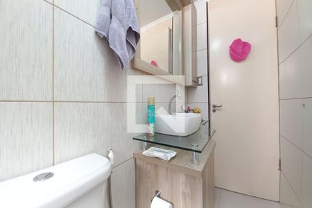 Apartamento à venda com 70m², 3 quartos e 1 vaga Apartamento à venda com 70m², 3 quartos e 1 vagaBanheiro