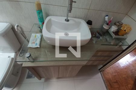 Apartamento à venda com 70m², 3 quartos e 1 vaga Apartamento à venda com 70m², 3 quartos e 1 vagaDetalhe do banheiro