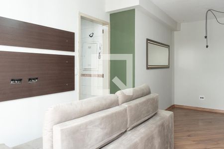 Sala de apartamento para alugar com 3 quartos, 70m² em Vila Rosália, Guarulhos