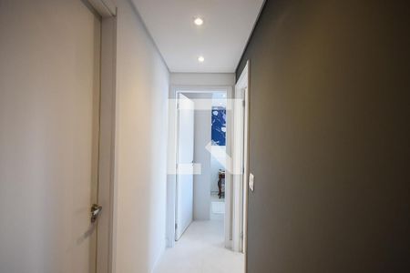 Corredor de apartamento à venda com 2 quartos, 41m² em Jardim Parque Morumbi, São Paulo