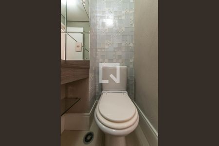 Lavabo de apartamento para alugar com 3 quartos, 103m² em Vila Gumercindo, São Paulo