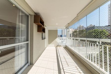 Varanda de apartamento para alugar com 3 quartos, 103m² em Vila Gumercindo, São Paulo