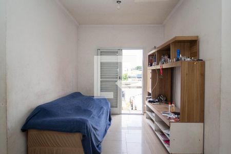 Sala de casa à venda com 4 quartos, 240m² em Vila Palmeiras, São Paulo