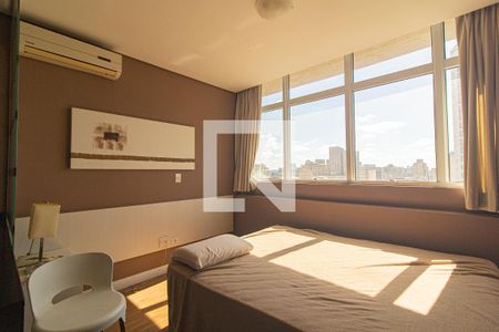 Studio de kitnet/studio para alugar com 1 quarto, 30m² em Centro, Curitiba