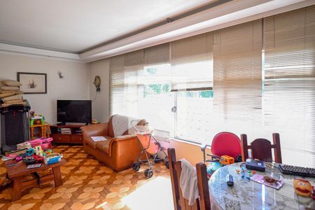 Sala de casa à venda com 3 quartos, 270m² em Bosque da Saúde, São Paulo