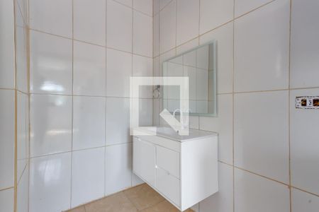 Banheiro de casa à venda com 1 quarto, 40m² em Vila Nova Galvão, São Paulo