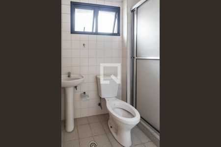 Banheiro de apartamento para alugar com 1 quarto, 31m² em Vila São José, São Paulo