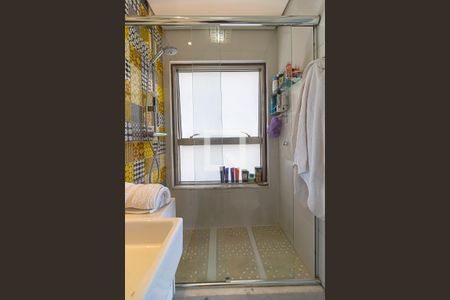 Apartamento à venda com 70m², 2 quartos e 1 vaga Apartamento à venda com 70m², 2 quartos e 1 vagaBanheiro do Quarto 2