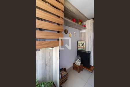 Apartamento à venda com 70m², 2 quartos e 1 vaga Apartamento à venda com 70m², 2 quartos e 1 vagaÁrea de Serviço