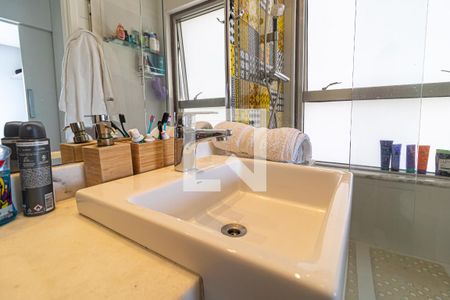 Apartamento à venda com 70m², 2 quartos e 1 vaga Apartamento à venda com 70m², 2 quartos e 1 vagaBanheiro do Quarto 2