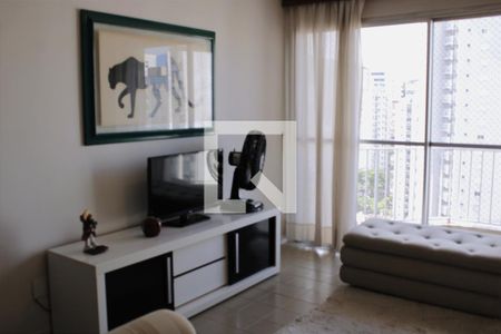 Sala de TV de apartamento para alugar com 1 quarto, 145m² em Barra Funda, Guarujá