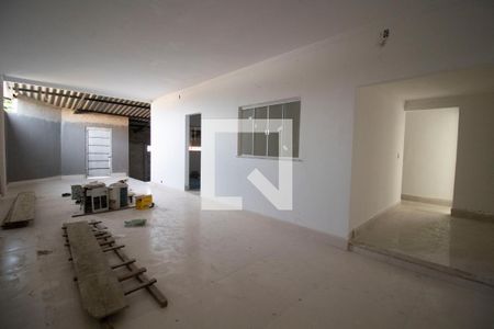 Varanda de casa para alugar com 4 quartos, 300m² em Residencial Sonho Verde, Goiânia