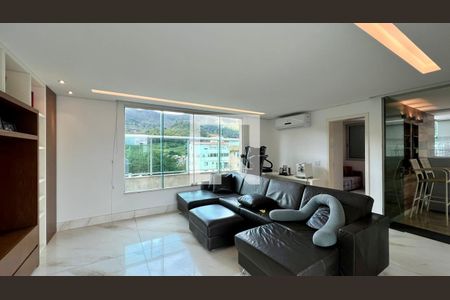 Sala de apartamento à venda com 4 quartos, 320m² em Sion, Belo Horizonte