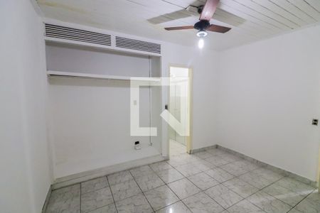 Quarto 1 Suite de casa para alugar com 2 quartos, 80m² em Jardim Santos Dumont, São Paulo