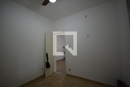 Quarto1 de casa à venda com 2 quartos, 150m² em Irajá, Rio de Janeiro