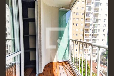 Varanda de apartamento para alugar com 2 quartos, 48m² em Parque Reboucas, São Paulo