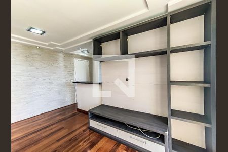 Sala de apartamento para alugar com 2 quartos, 48m² em Parque Reboucas, São Paulo