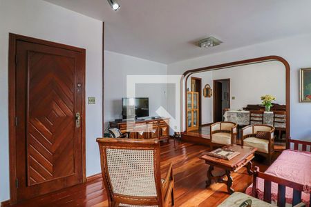 Sala de Estar de apartamento à venda com 4 quartos, 150m² em Santo Antônio, Belo Horizonte