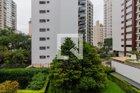 Vista de apartamento à venda com 3 quartos, 230m² em Indianópolis, São Paulo