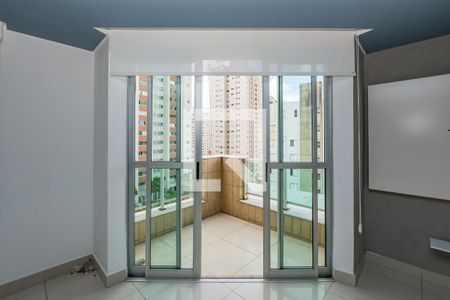 Varanda da Sala de apartamento para alugar com 1 quarto, 67m² em Vale do Sereno, Nova Lima