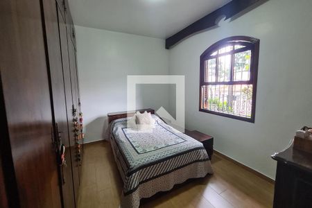 Quarto 1 de casa para alugar com 3 quartos, 132m² em Jardim Santa Teresinha, São Paulo