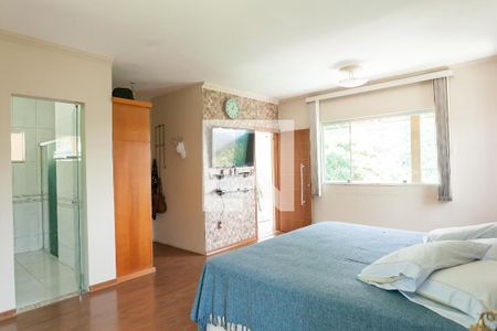 Casa de condomínio à venda com 274m², 2 quartos e 2 vagas Casa de condomínio à venda com 274m², 2 quartos e 2 vagassuite