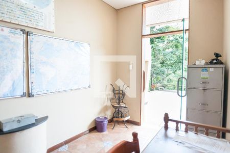 Casa de condomínio à venda com 274m², 2 quartos e 2 vagas Casa de condomínio à venda com 274m², 2 quartos e 2 vagashome office