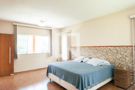 Casa de condomínio à venda com 274m², 2 quartos e 2 vagas Casa de condomínio à venda com 274m², 2 quartos e 2 vagassuite