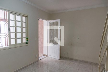 Sala de casa à venda com 4 quartos, 186m² em Cambuci, São Paulo